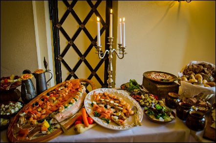 Festliches Mittagsbuffet