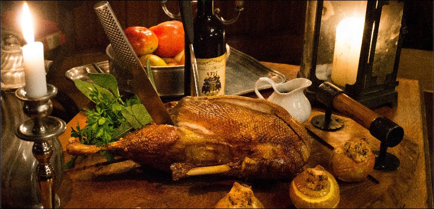 Gänsessen, weihnachtlich, Weihnachtsfeier, Jahresendfeier, Firma